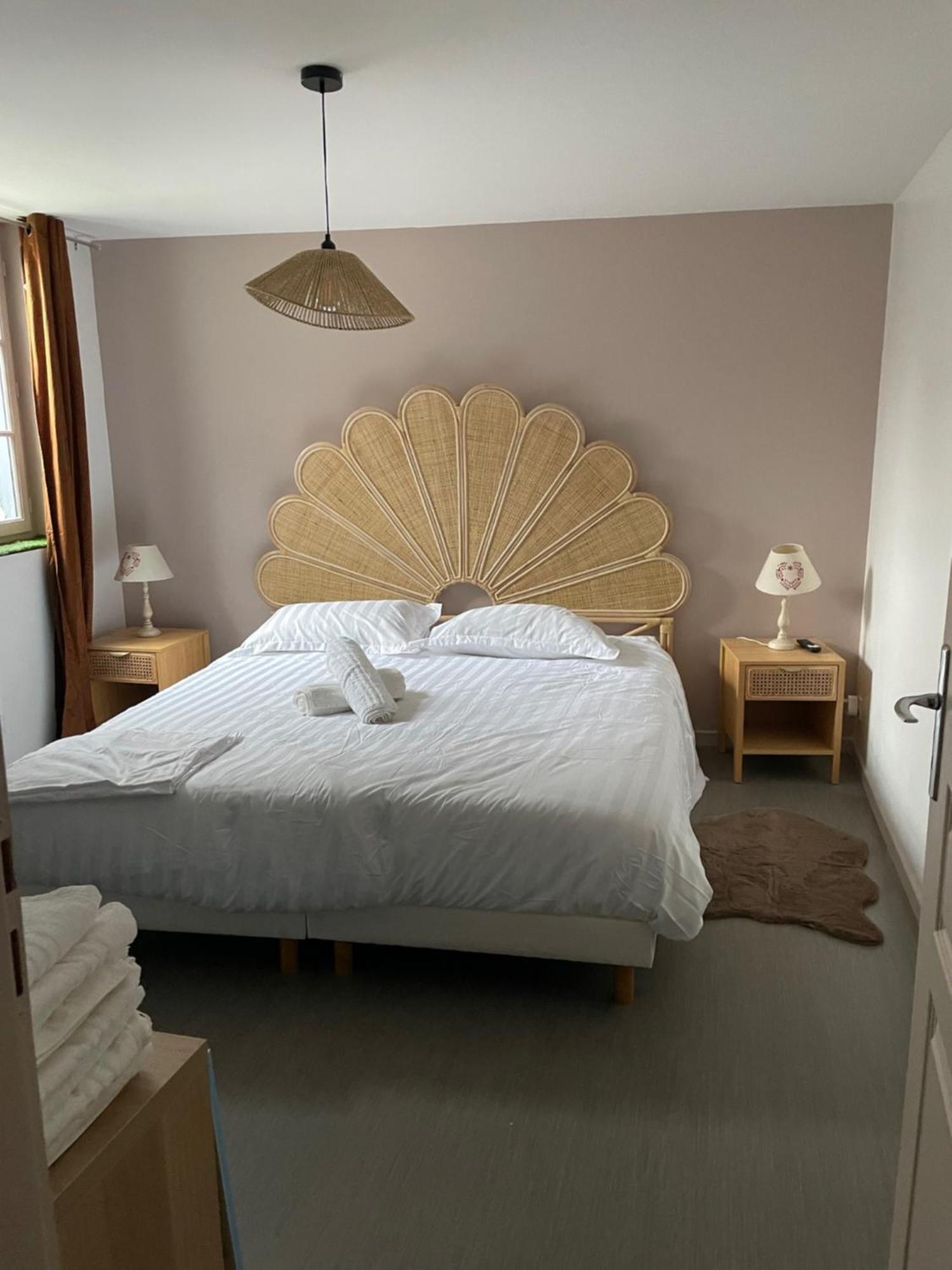 Apartament Saint-Remy Troyes Zewnętrze zdjęcie