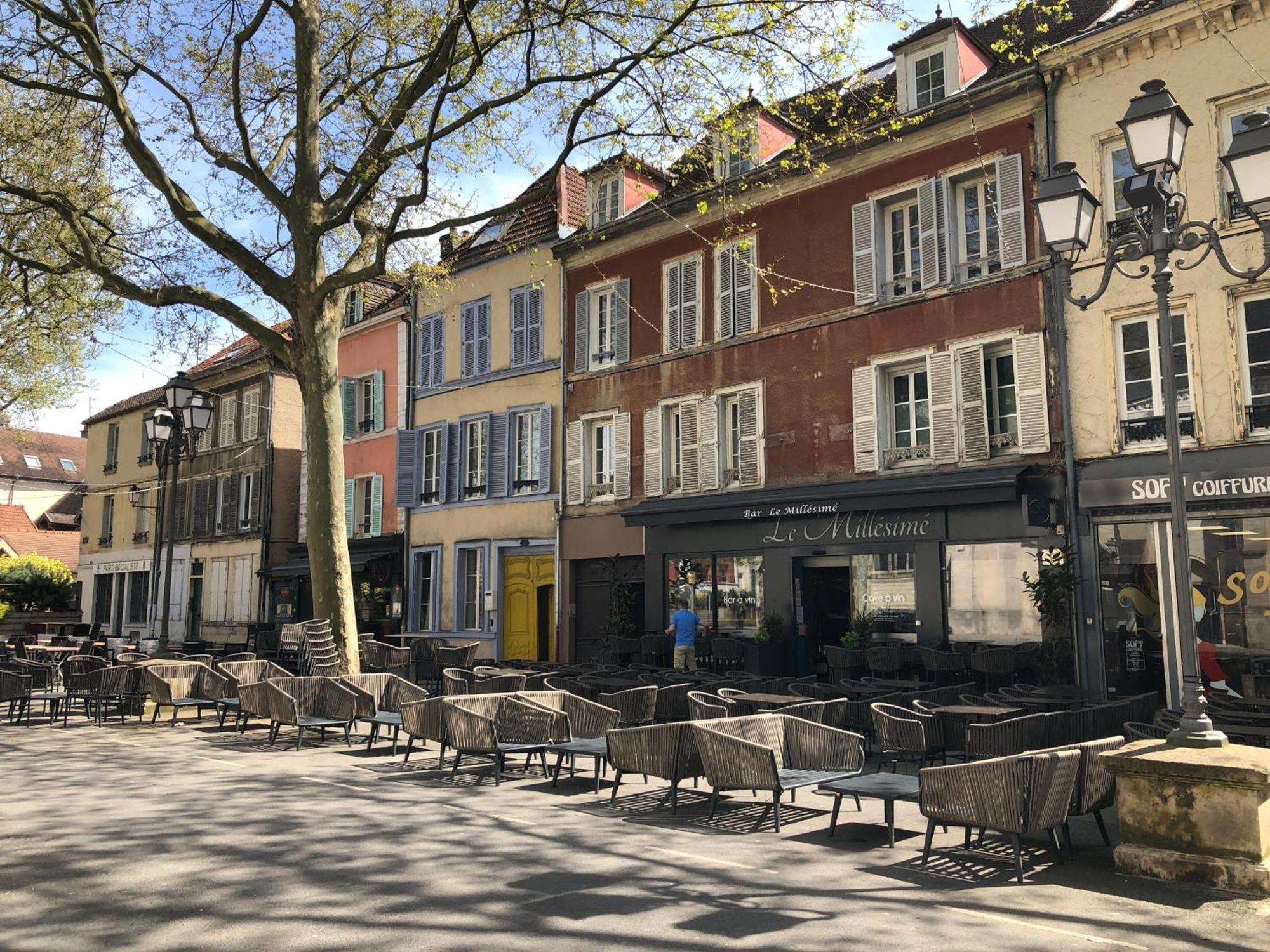 Apartament Saint-Remy Troyes Zewnętrze zdjęcie